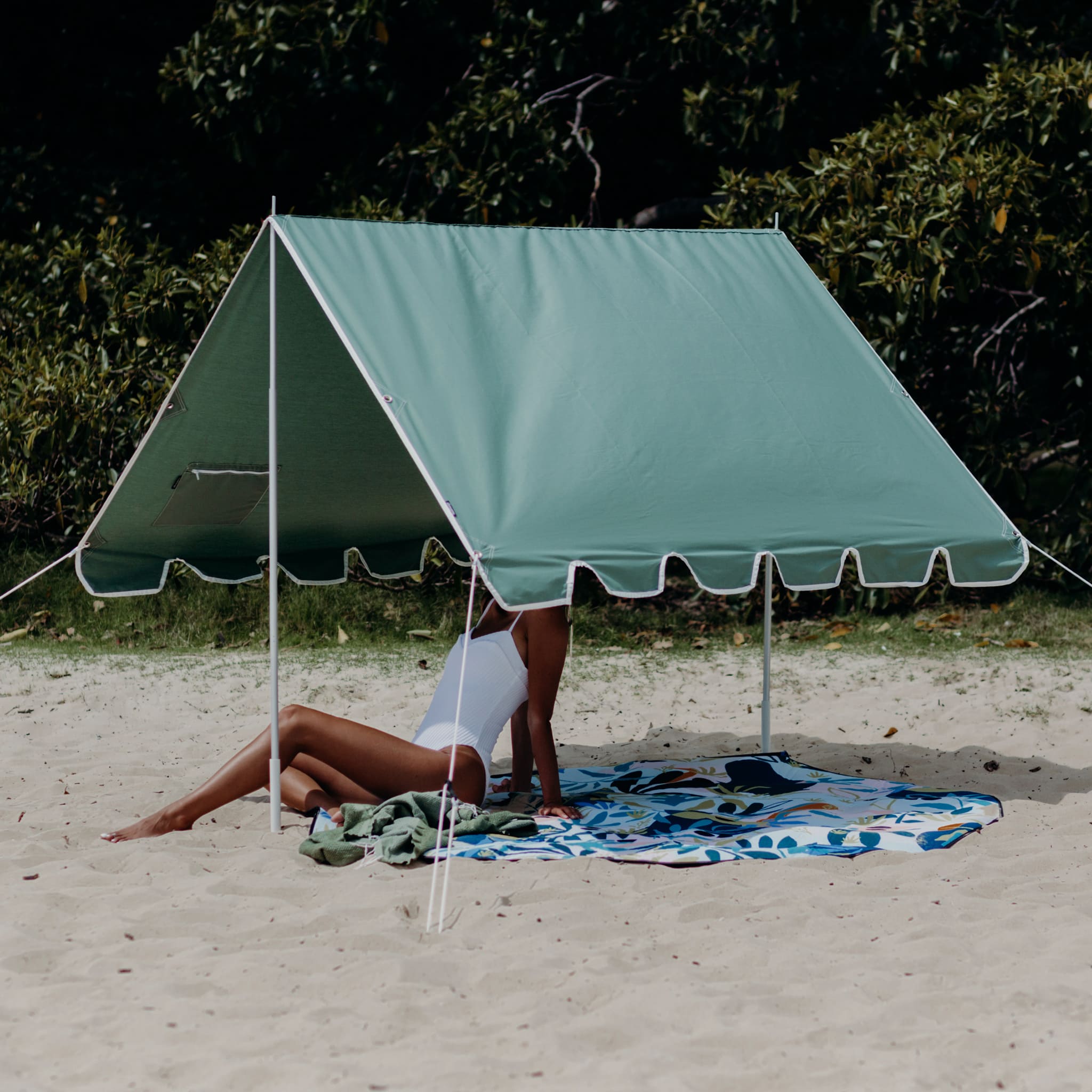 Beach Tent UPF50+