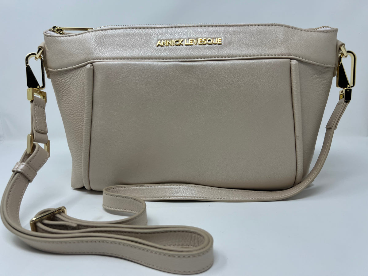 Elena champagne genuine leather crossbody bag front view with strap — Annick Levesque