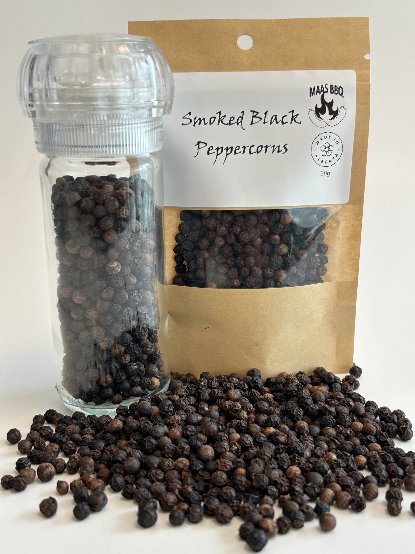 Black Peppercorns - Premium Smoky Flavor for Your Dishes