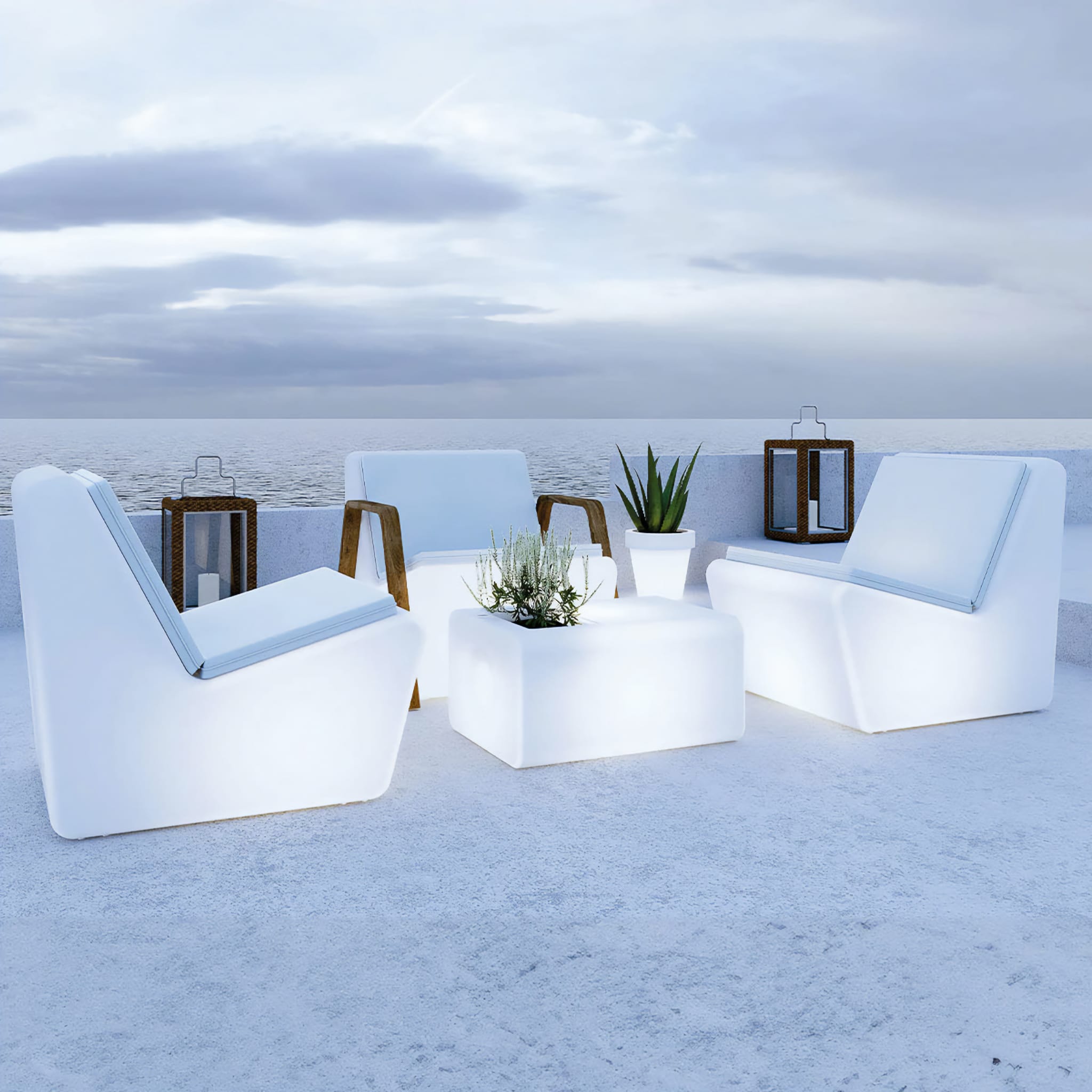 Tarida Sit<br> Indoor & Outdoor Chair